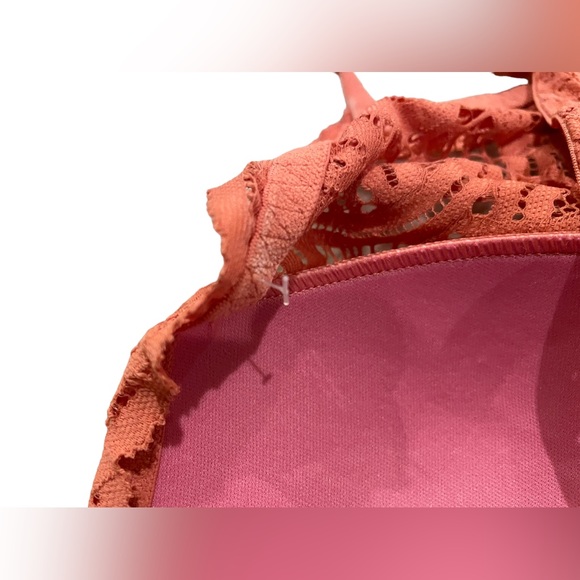 Victoria’s Secret PINK Series Lace High Neck Bralette in So Rosey - size Small. - Picture 2 of 5